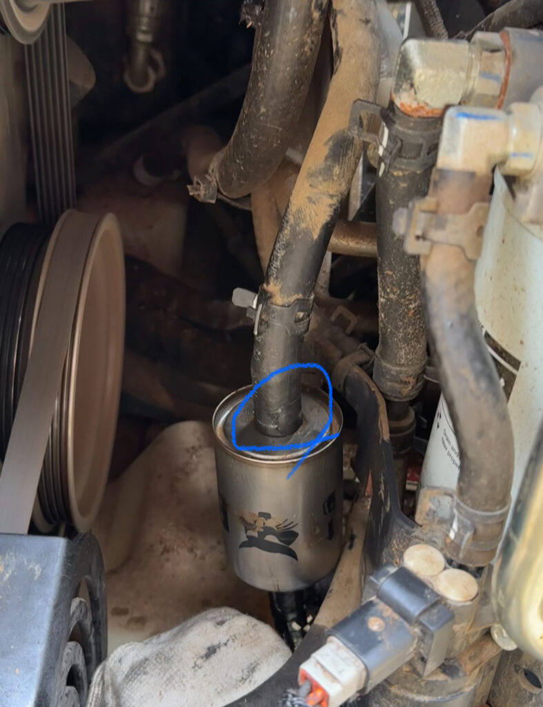 밥캣 s590 연료펌프 고무호스